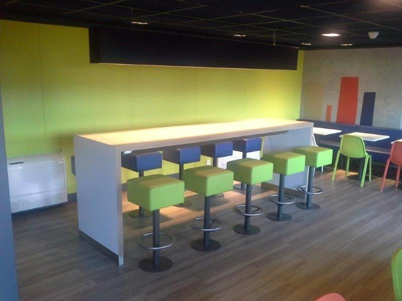 Ibis Budget Versailles Chateau Saint Cyr L'Ecole מראה חיצוני תמונה