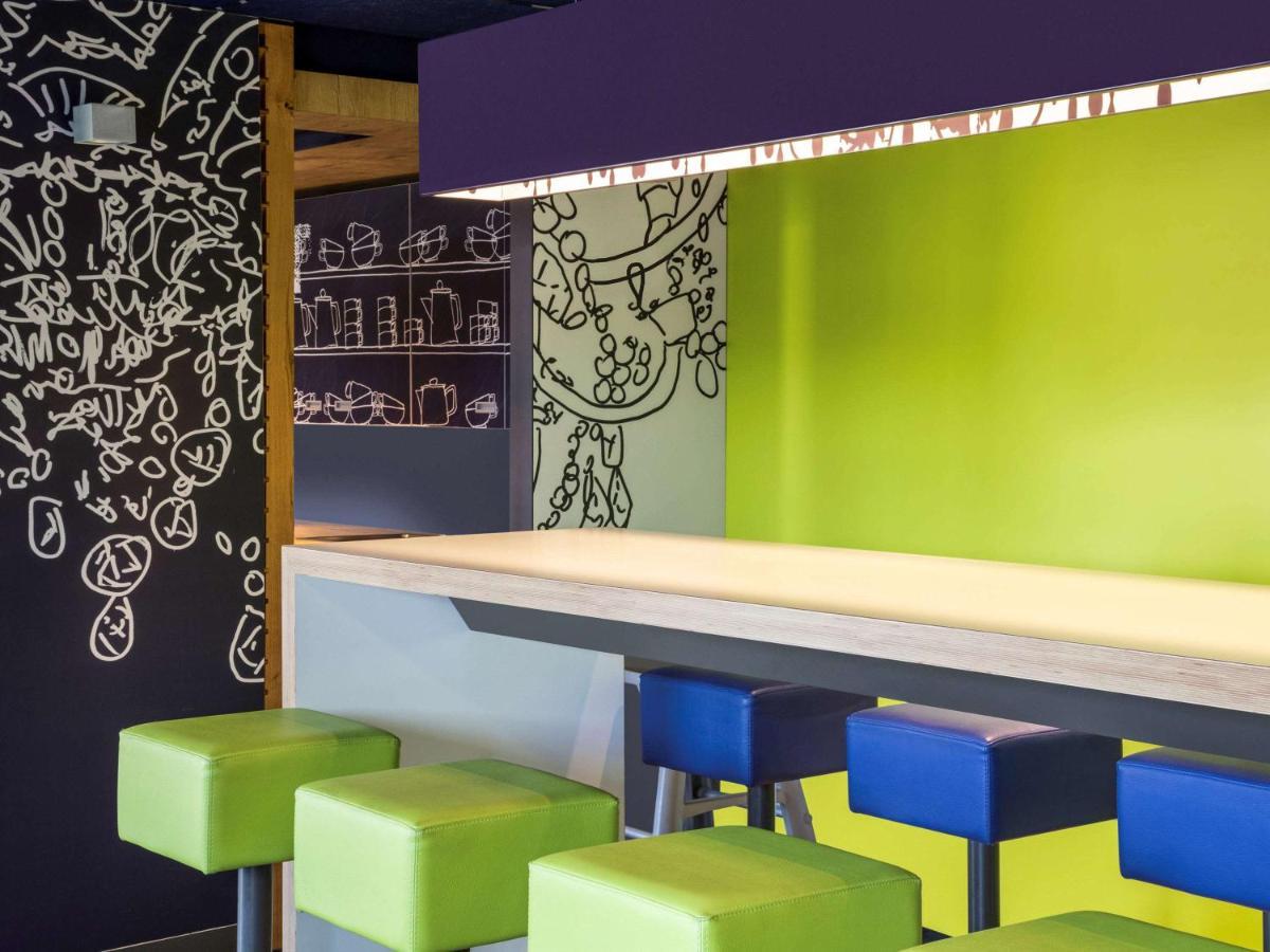 Ibis Budget Versailles Chateau Saint Cyr L'Ecole מראה חיצוני תמונה